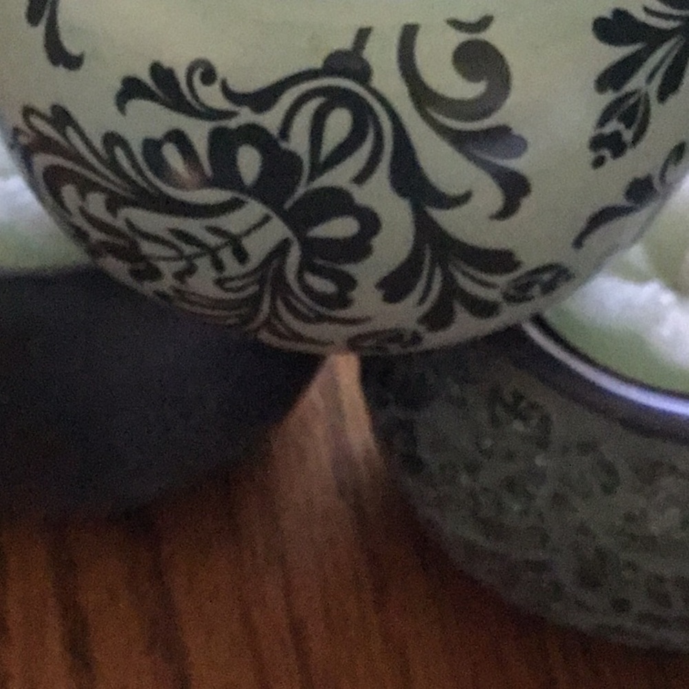 Set of Three CozyVibes TeaLight Holders Candlelight - Picture 4 of 8